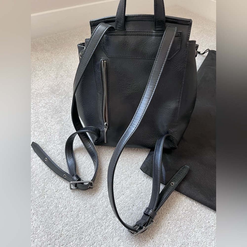 Matt & Nat backpack - Picture 4 of 5